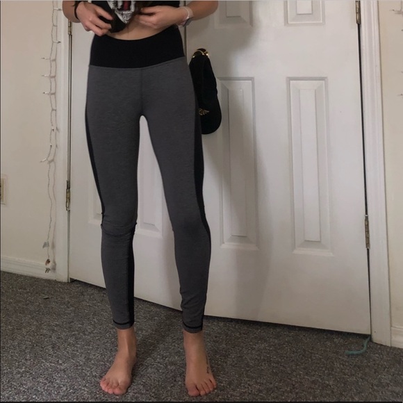 Lululemon leggings - Picture 3 of 4